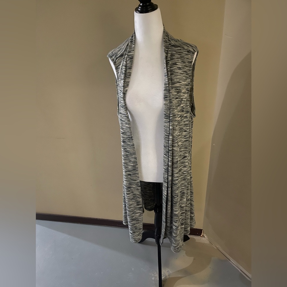 👻🎃CLEARANCE🎃👻 Penningtons vest